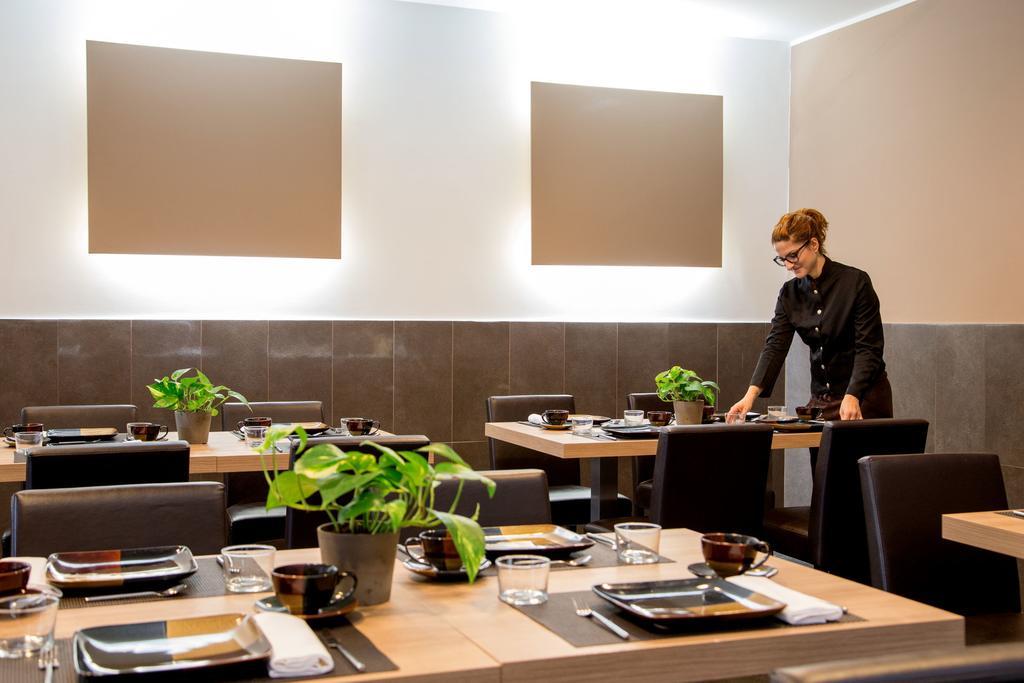 Park Hotel Sabina Magliano Sabina Extérieur photo